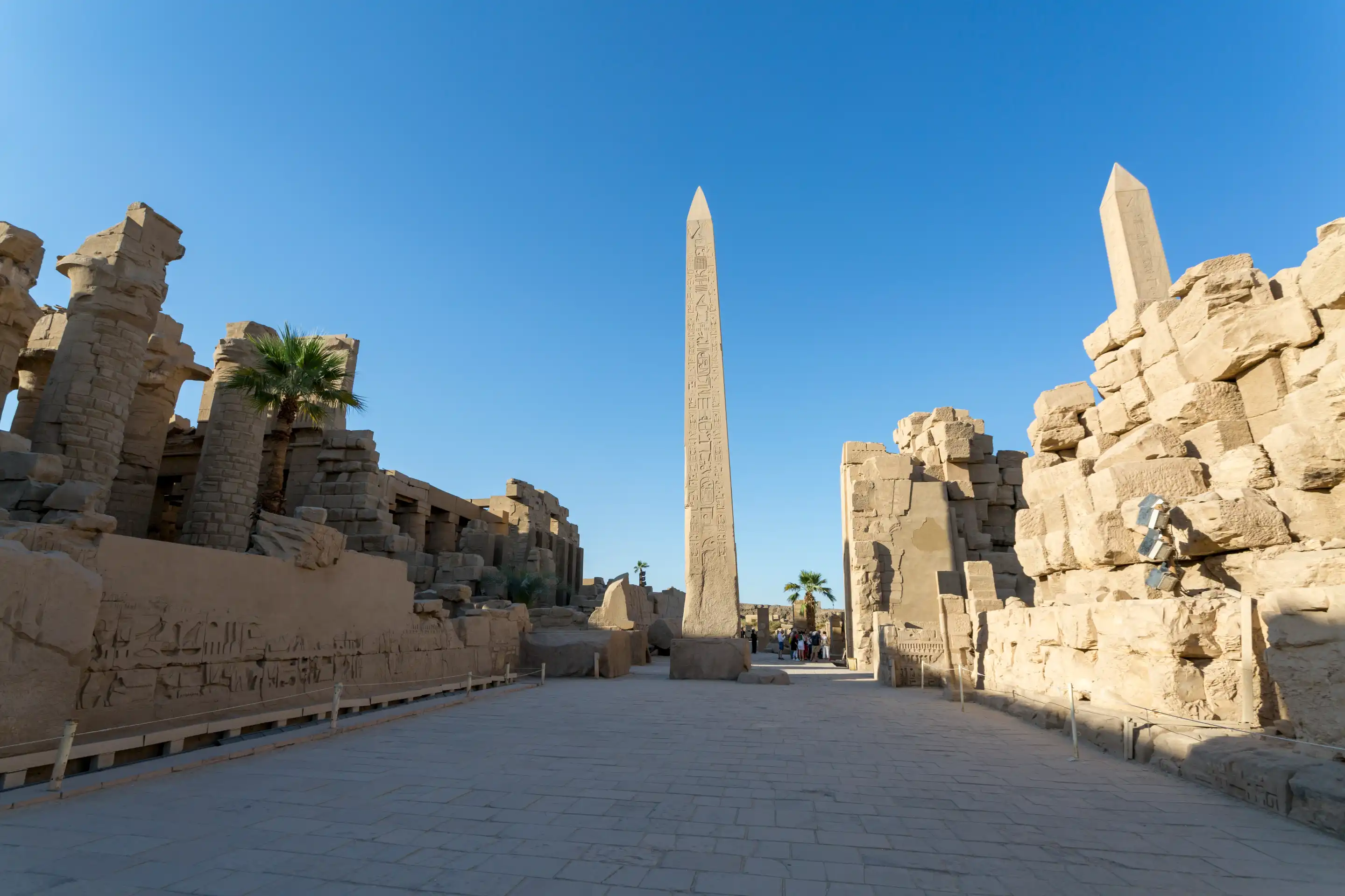 Luxor karnak temple