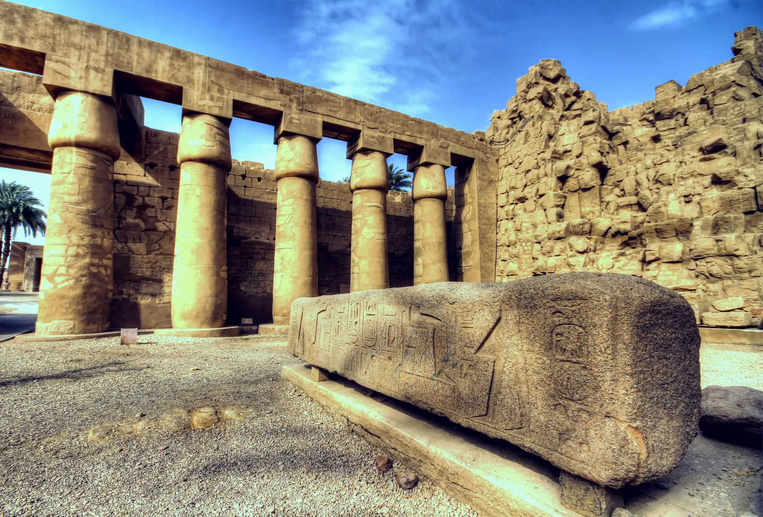 Luxor karnak temple